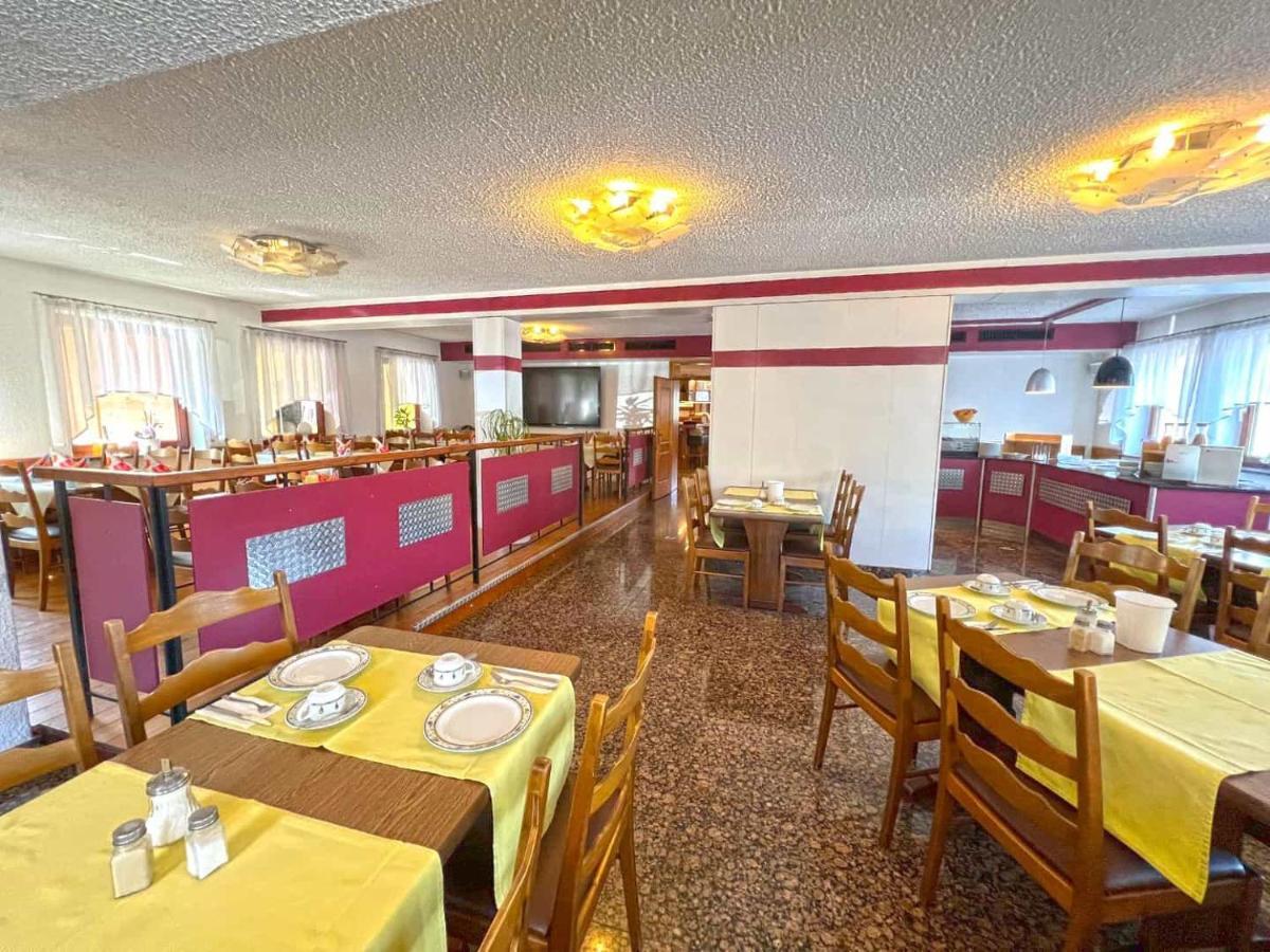 Hotel Und Restaurant Nehrener Hof エクステリア 写真